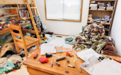 Photo 19443848 / Messy Room © Jo Ann Snover | Dreamstime.com